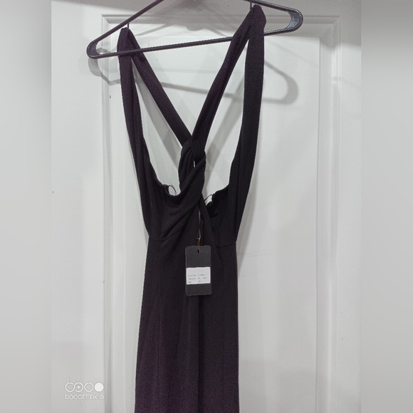 Zeynep Arcay V-Neck Jersey Maxi Dress - Picture 4 of 8